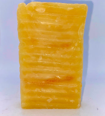 SEA MOSS GOLD SOAP INFUSED WITH LEMONGRASS “OMI”